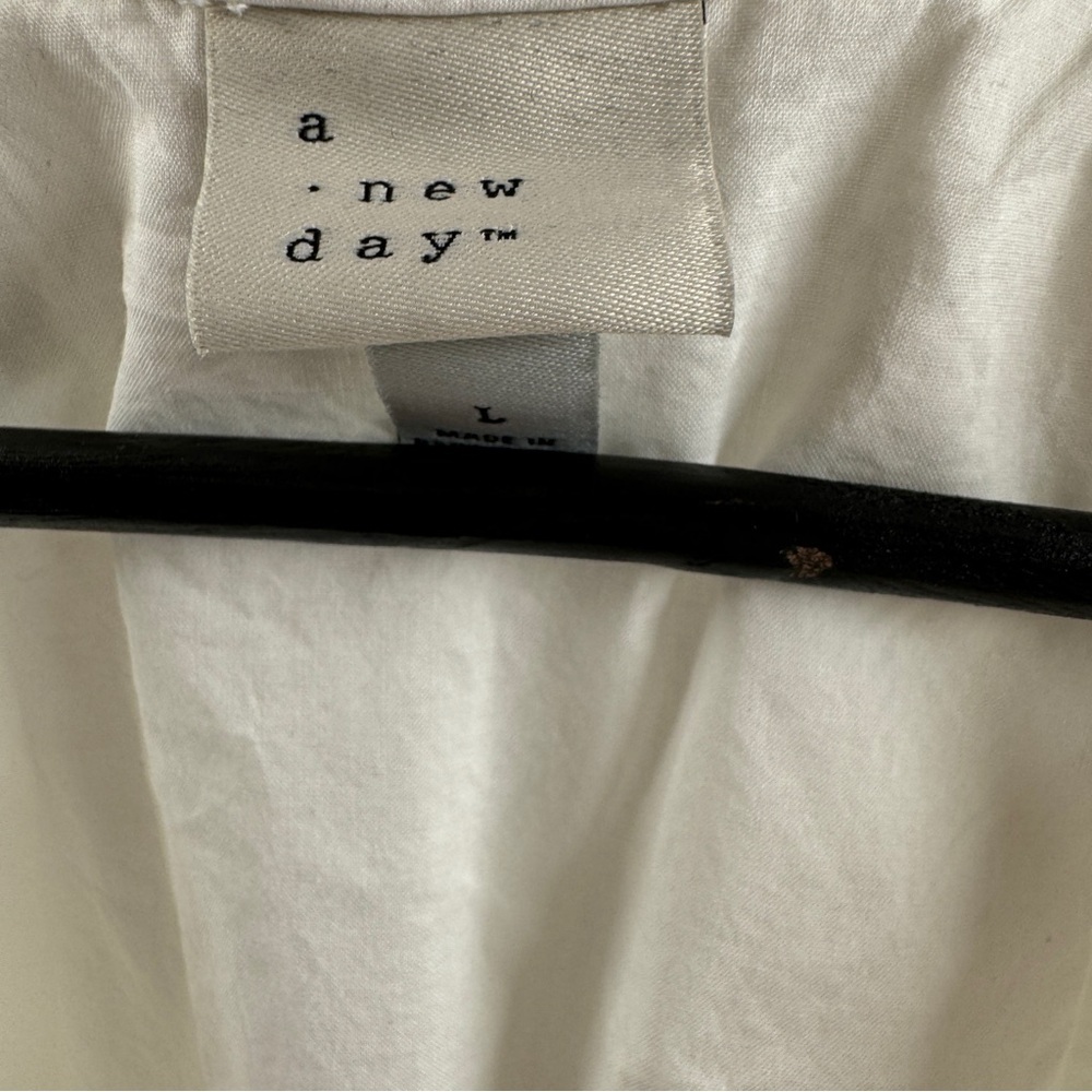 A New Day White Puff Sleeve V-Neck Knee-Length Dress with Pockets Size Large - Picture 4 of 10